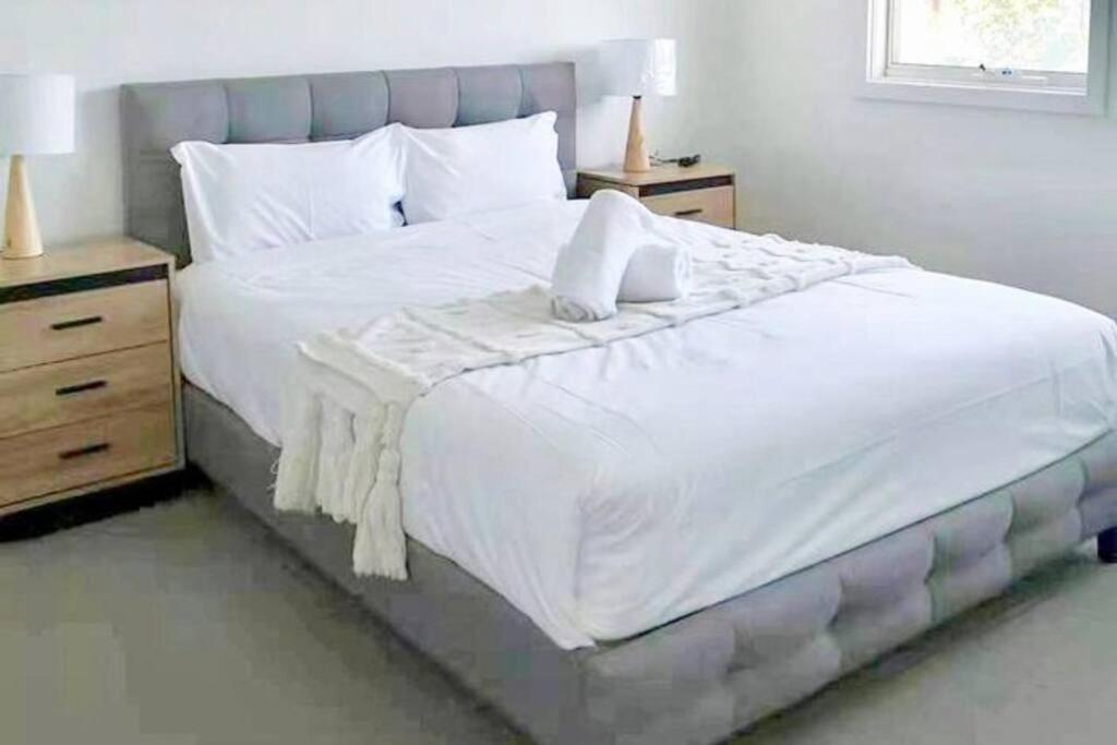 Kellyville 5Br Near Park And Shopping Mall 外观 照片