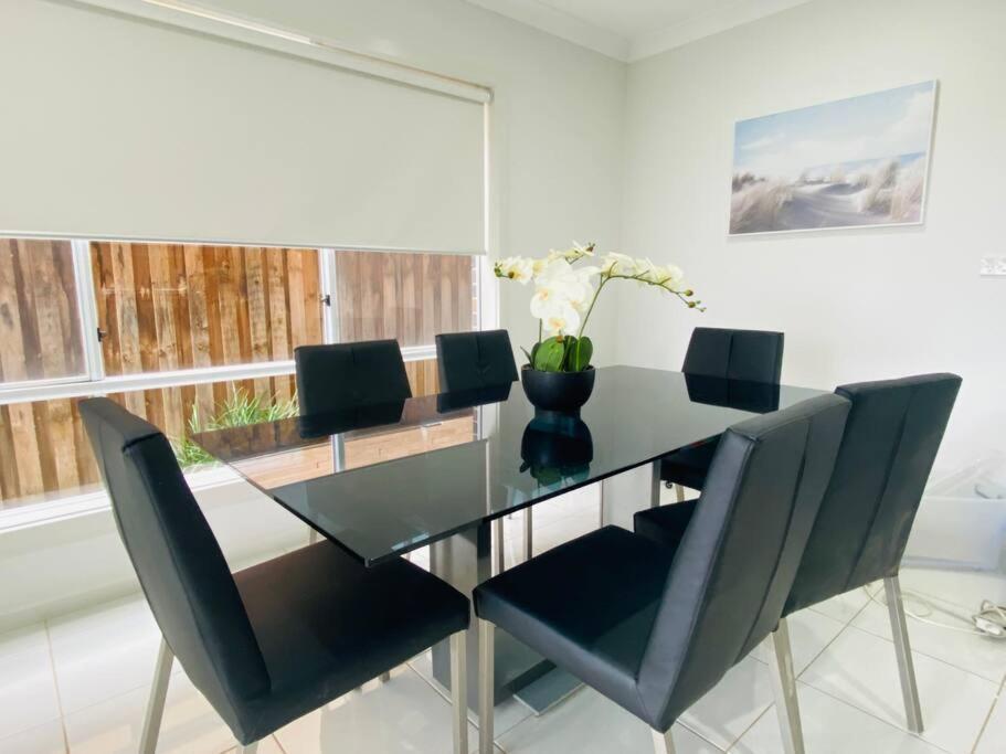 Kellyville 5Br Near Park And Shopping Mall 外观 照片